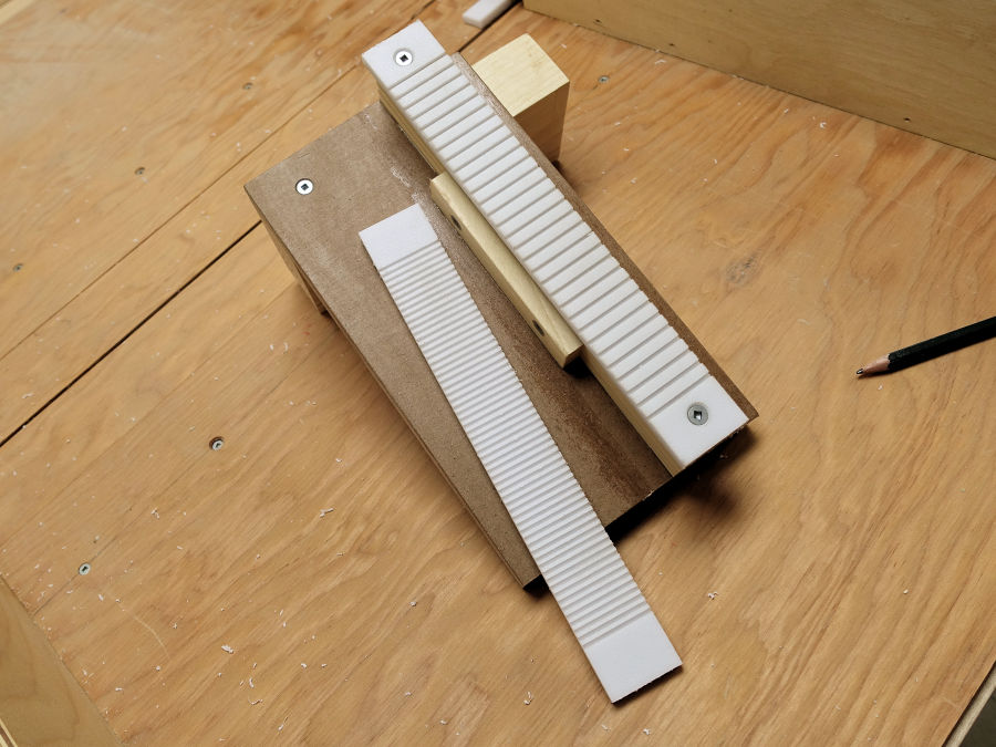 How To Make The Advanced Box Joint Jig From MDF IBUILDIT.CA